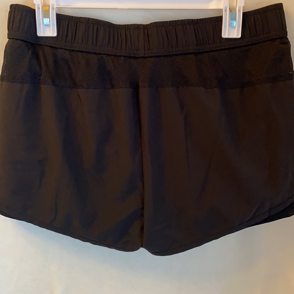 Avia running shorts - Picture 2 of 3